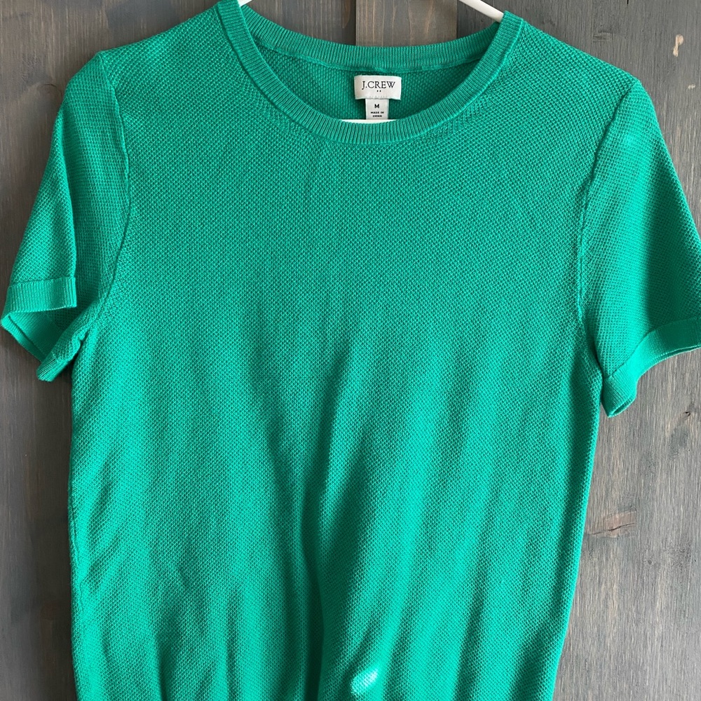 J. Crew Kelly green short sleeved sweater size medium. Only worn once!